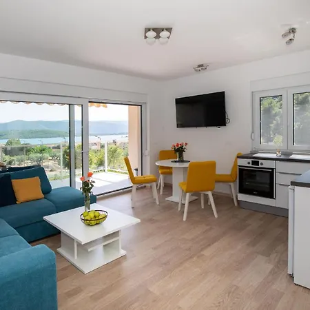 Beautiful In With House Sea View Apartment Klek