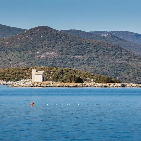 Apartment 2 Bedroom Amazing In Klek