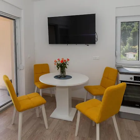 Apartamento Lovely In With Wifi