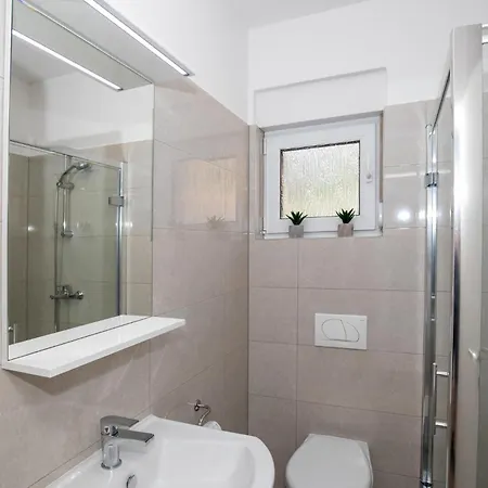 アパート 2 Bedroom Amazing In